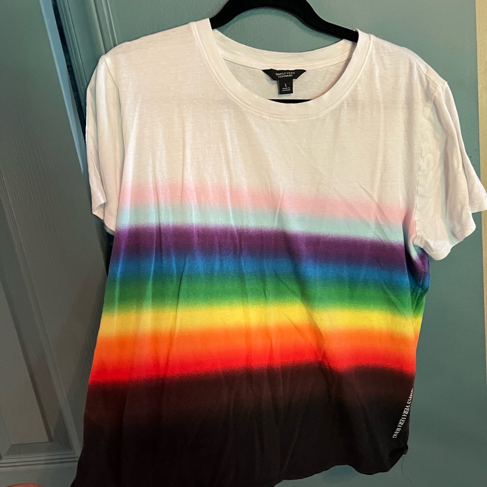 Vera wang rainbow tee